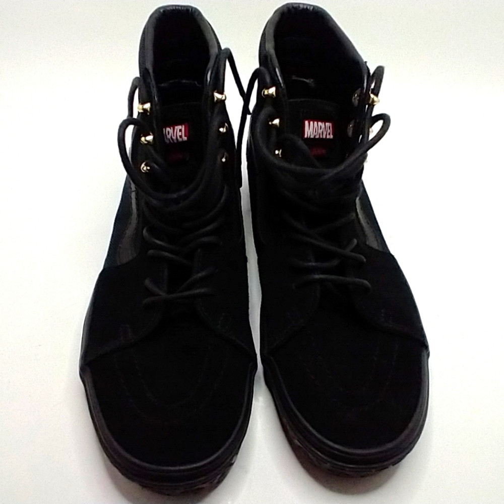 Vans Marvel Black Panther Sk8-Hi Size 9 - image 1